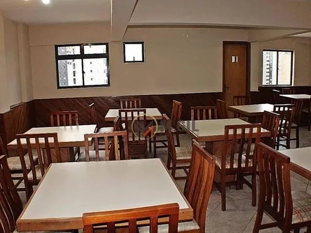 Imagem 6: Apartamento com 02 Dormitórios, Amplo e Confortável, Cabral - Curitiba