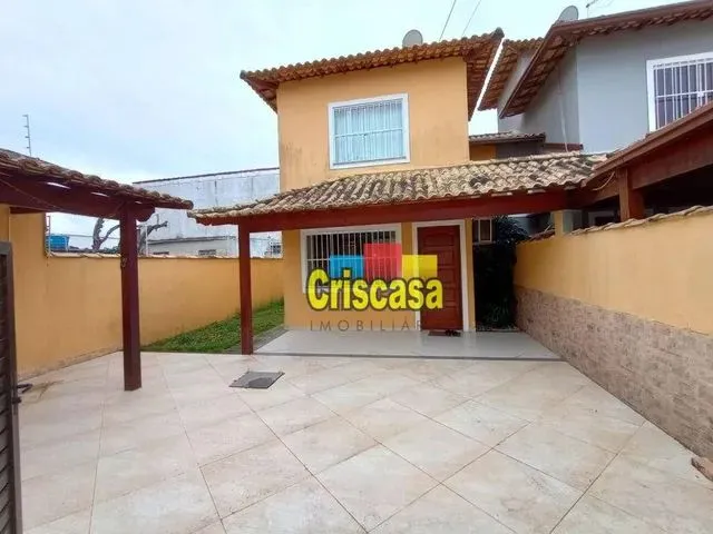 Imagem: Casa Duplex com 2 Dormitórios À Venda