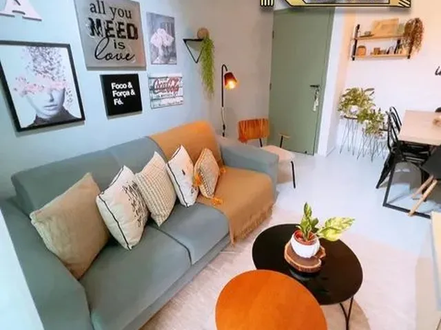 Imagem: O apartamento possui 2 Dormitórios, 1 Banheiro, 1 Vaga na