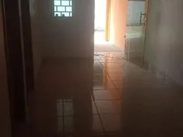 Imagem 2: Casa de 3 Quartos em Residencial Próximo a Max Teixeira