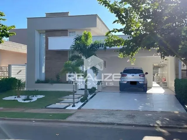 Imagem 1: Casa Térrea no Condomínio Terras Alpha com 3 Quartos, Região da Vila A