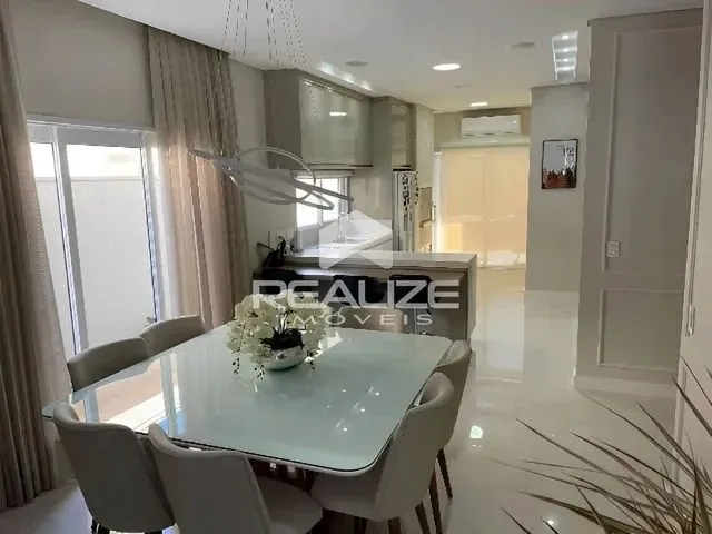 Imagem 3: Casa Térrea no Condomínio Terras Alpha com 3 Quartos, Região da Vila A