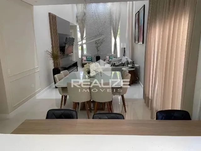 Imagem 2: Casa Térrea no Condomínio Terras Alpha com 3 Quartos, Região da Vila A