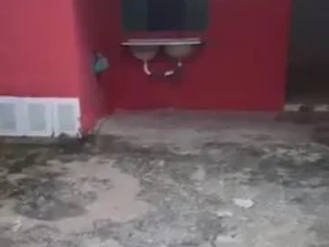 Imagem 4: Alugo Barracão , Entrada Coletiva