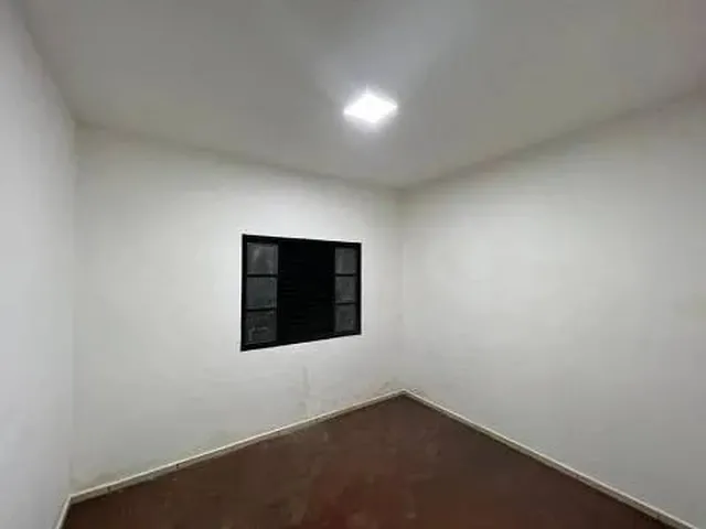 Imagem 5: Casa para Aluguel e Venda com 170 Metros Quadrados com 4 Quartos em Centro - Campo Grande