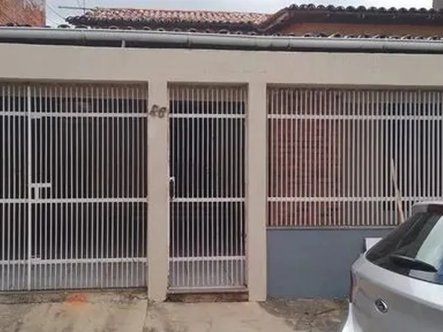 Imagem: Casa para Alugar de 3 Quartos na Cidade