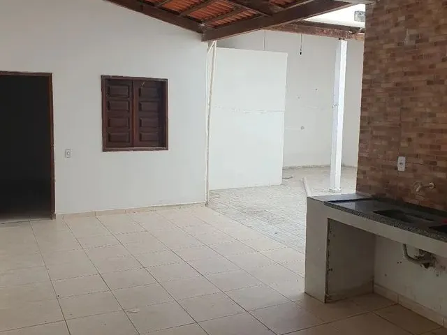 Imagem 6: Aluguel de Casa de 2/4 Sendo 1 Suíte na Conceição!
