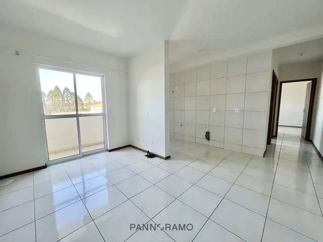 Imagem: O apartamento possui 2 Dormitórios, 1 Banheiro, 1 Vaga na