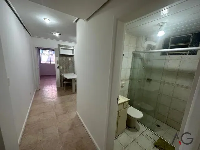 Imagem 3: Kitnet Mobiliado para Aluguel Possui 30 Metros Quadrados com 1 Quarto em Campinas - São