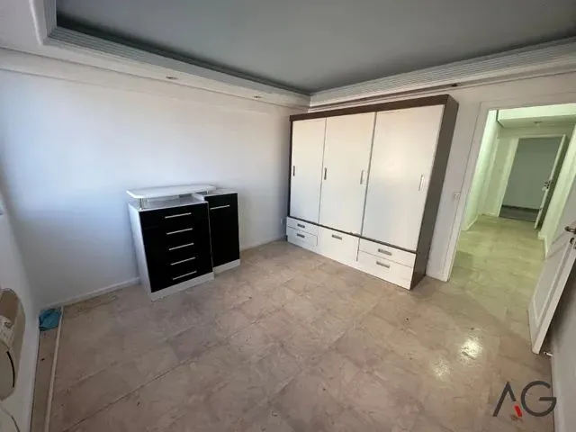 Imagem 9: Kitnet Mobiliado para Aluguel Possui 30 Metros Quadrados com 1 Quarto em Campinas - São