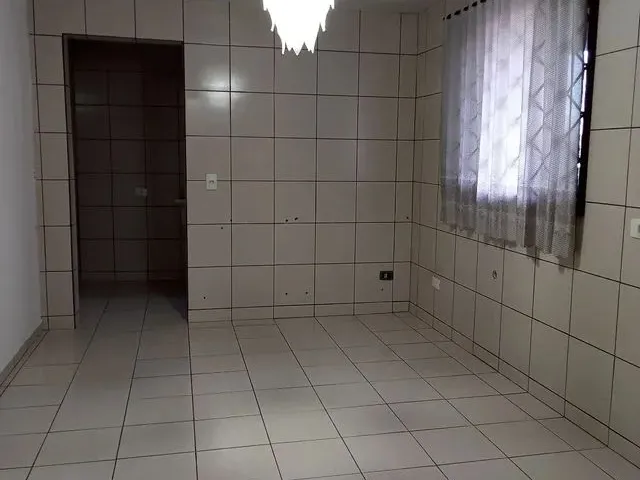 Imagem: Kitnet/ Conjugada. Para Moça Pinheirinho