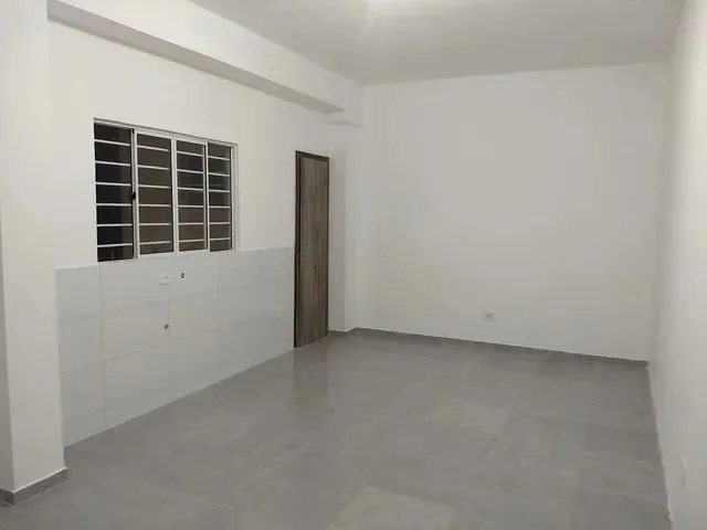 Imagem 7: Kitnet com Garagem em Colombo