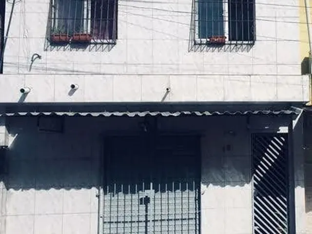 Imagem 1: Aluga-Se Casa de Primeiro Andar