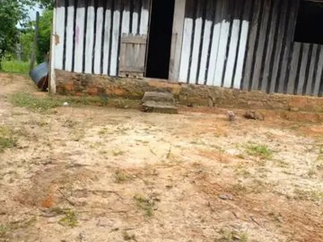 Imagem: 02 Sítios Emendados com 123 Hectares em