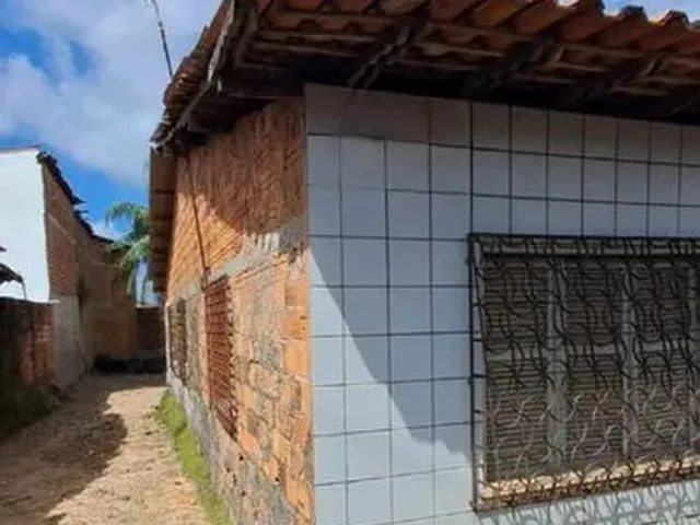 Imagem 2: Casa À Venda Próximo a Av. Jerônimo de Albuquerque