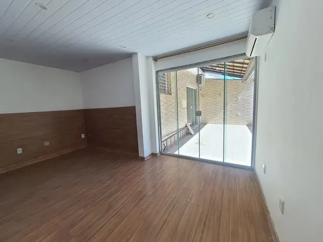 Imagem 13: Ótima Casa com 2 Suítes e Garagem na Wallace Paes Leme Prox. Mirandela Ac. Carta!