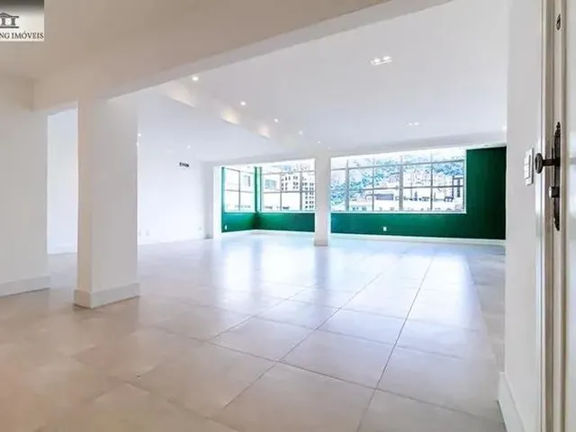 Imagem: O apartamento possui 3 Dormitórios, 2 Suítes, 5