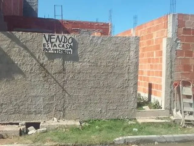 Imagem: Terreno com Casa em Construção no São