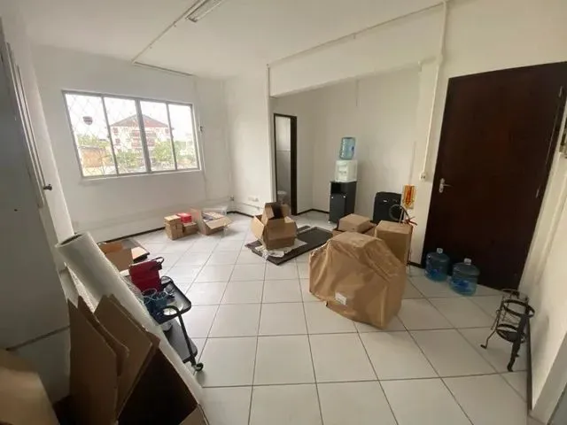 Imagem 11: Sala Comercial no Saguaçú com 0 Quartos para Locação, 70 M²