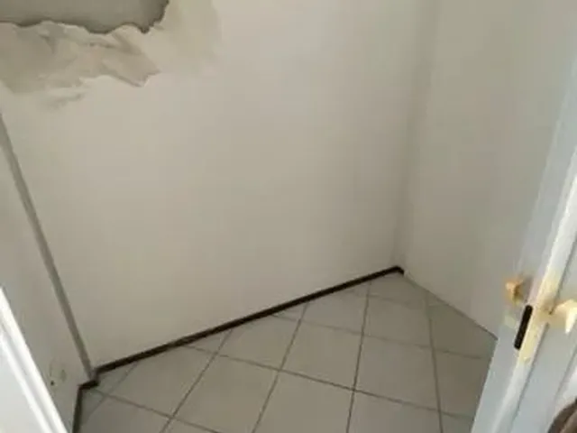 Imagem 4: Sala Comercial no Saguaçú com 0 Quartos para Locação, 70 M²