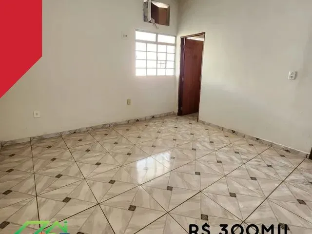 Imagem 9: Casa Cpa III - com 03 Quartos Sendo 02 Suítes - Estrutura em Laje