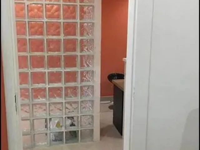 Imagem 2: Sala no Edifício Asa - Andar Alto