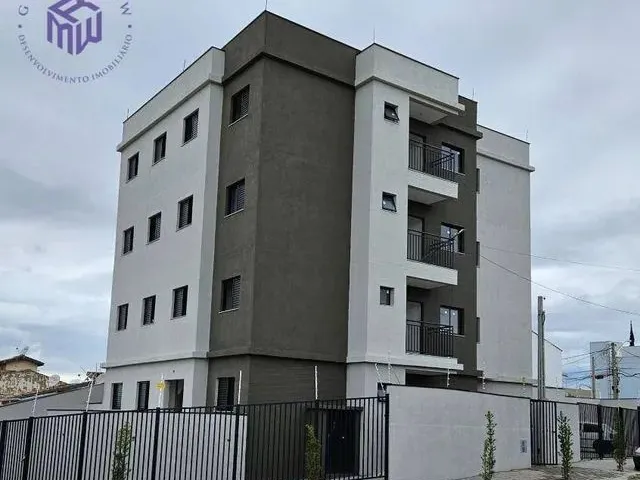 Imagem: O apartamento possui 2 Dormitórios, 1 Suíte, 2 Banheiros,