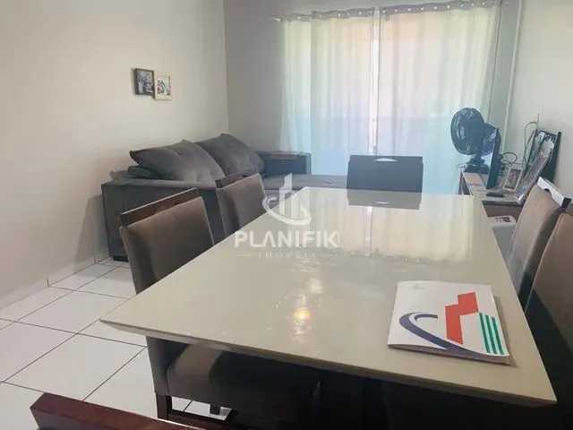 Imagem: Apartamento com 2 Quartos no Bairro Rio