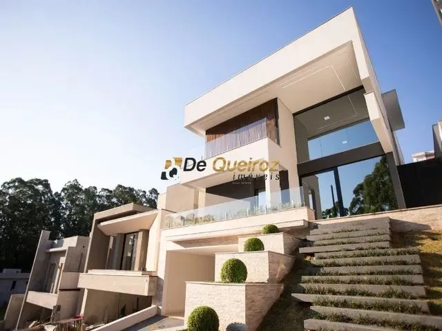 Imagem: Caique. Casa com Acabamento Fino, com Ambiente