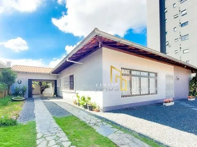 Imagem: Casa com 4 Dormitórios À Venda, 289 M²