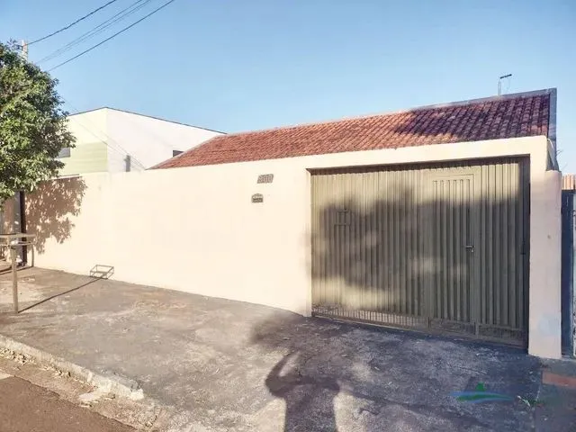 Imagem: Casa com 3 Dormitórios Amplos para Alugar