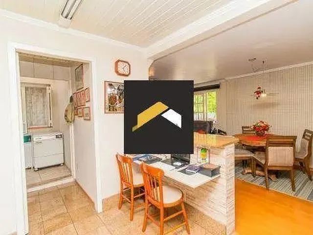 Imagem 6: Casa com 3 Dormitórios para Alugar, 180 M² por R$ 5.950,00/Mês - Petrópolis - Porto