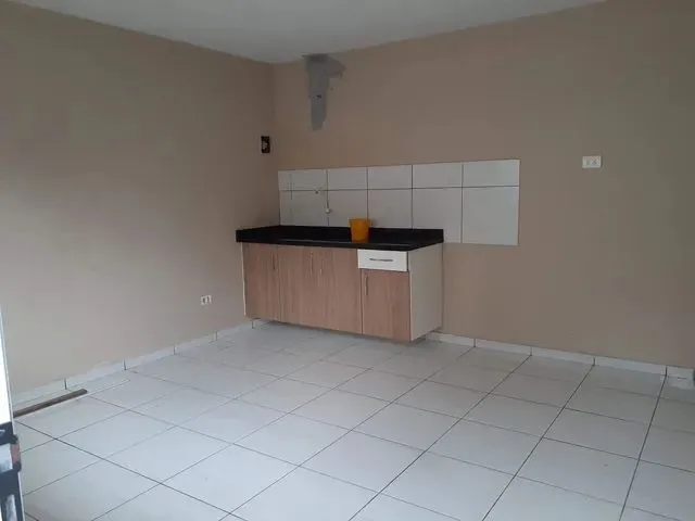 Imagem 2: Casa Aluguel 650,00 Próx Terminal Maracanã