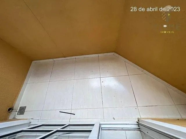 Imagem 4: Kitnet com 1 Dormitório para Alugar, 30 M² por R$ 1.018,00/Mês - Xaxim - Curitiba/Pr