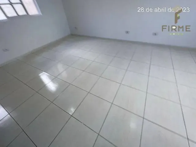 Imagem 2: Kitnet com 1 Dormitório para Alugar, 30 M² por R$ 1.018,00/Mês - Xaxim - Curitiba/Pr