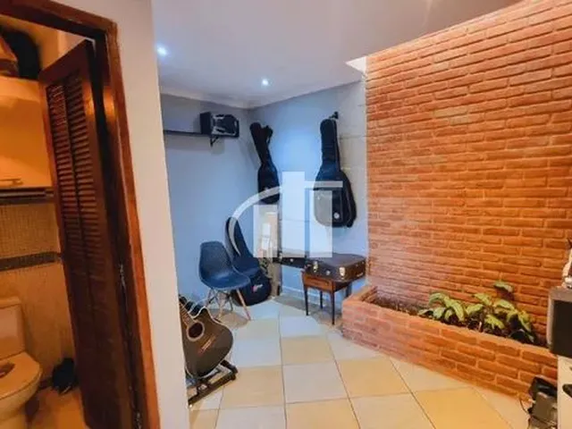 Imagem: Casa Estilo Sobrado com 3 Dormitórios