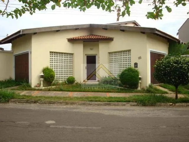 Imagem 14: Cond. Green Village - Casa com 3 Dormitórios para Alugar, 295 M² de Construção