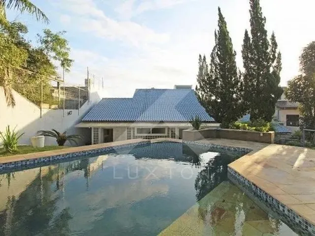 Imagem: Porto Alegre - Casa Padrão - Chacara das