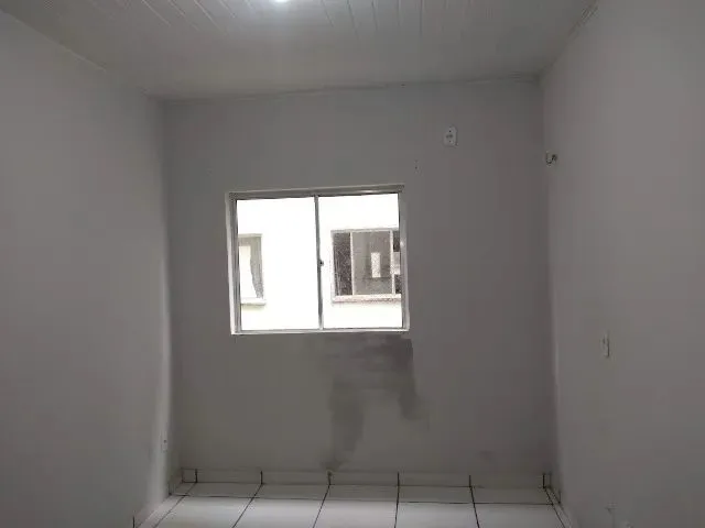 Imagem: Aluga-Se Apartamento no 1° Andar, no Residencial