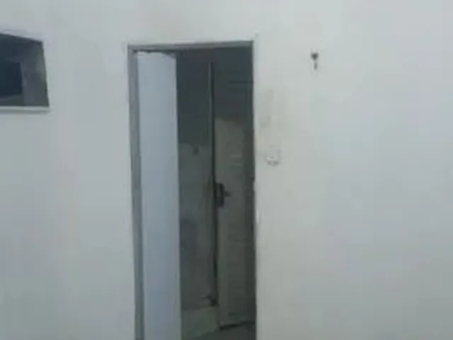 Imagem: Aluga-Se Uma Kit Net no Bairro Adrianopolis