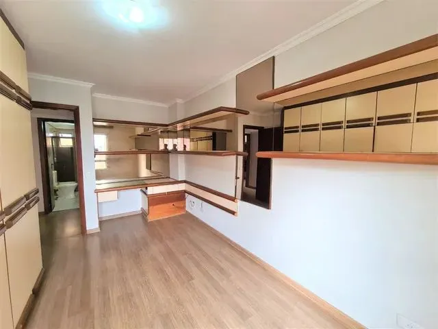 Imagem 2: Apartamento de 04 Quartos para Alugar Ou Venda