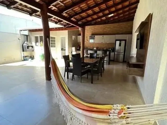 Imagem 10: Casa para Aluguel Possui 200 Metros Quadrados com 3 Quartos em Centro-Norte - Cuiabá