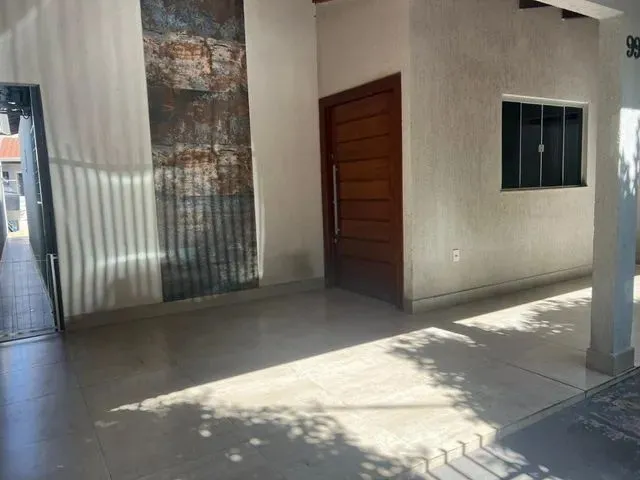 Imagem 9: Casa para Aluguel Possui 200 Metros Quadrados com 3 Quartos em Centro-Norte - Cuiabá