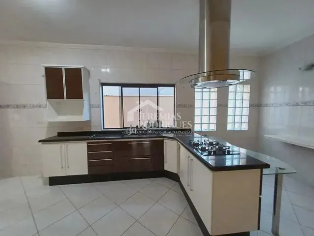 Imagem 2: Casa Condomínio em Pindamonhangaba
