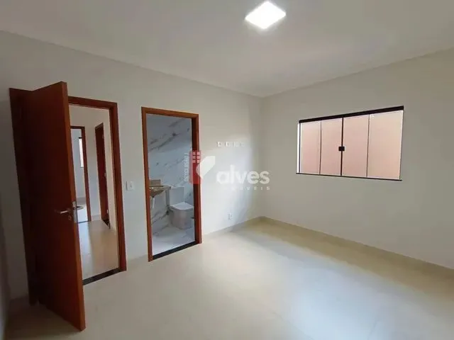 Imagem 10: Casa com 3 Quartos À Venda, Universitário - Campo Grande