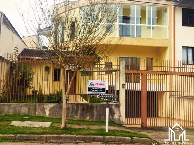 Imagem: Casa com 3 Quartos e 5 Vagas À Venda no