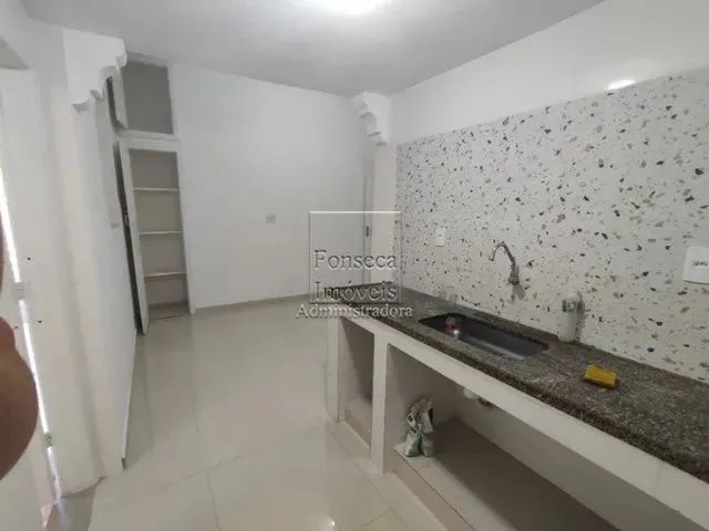 Imagem 4: Petrópolis - Casa Padrão - Castelanea