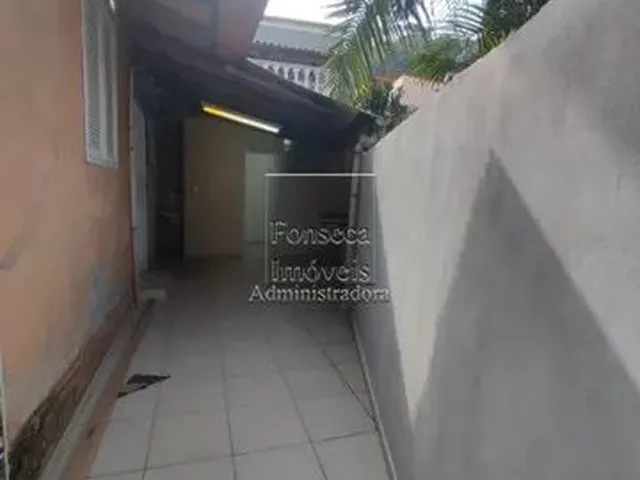 Imagem 2: Petrópolis - Casa Padrão - Castelanea