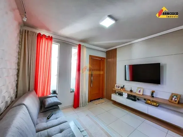 Imagem: Casa À Venda, 3 Quartos, 1 Suíte, 2 Vagas