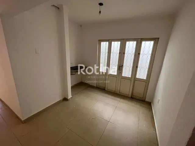 Imagem 2: Cômodo para Alugar, Bom Jesus - Uberlândia/Mg - R$ 1.300,00